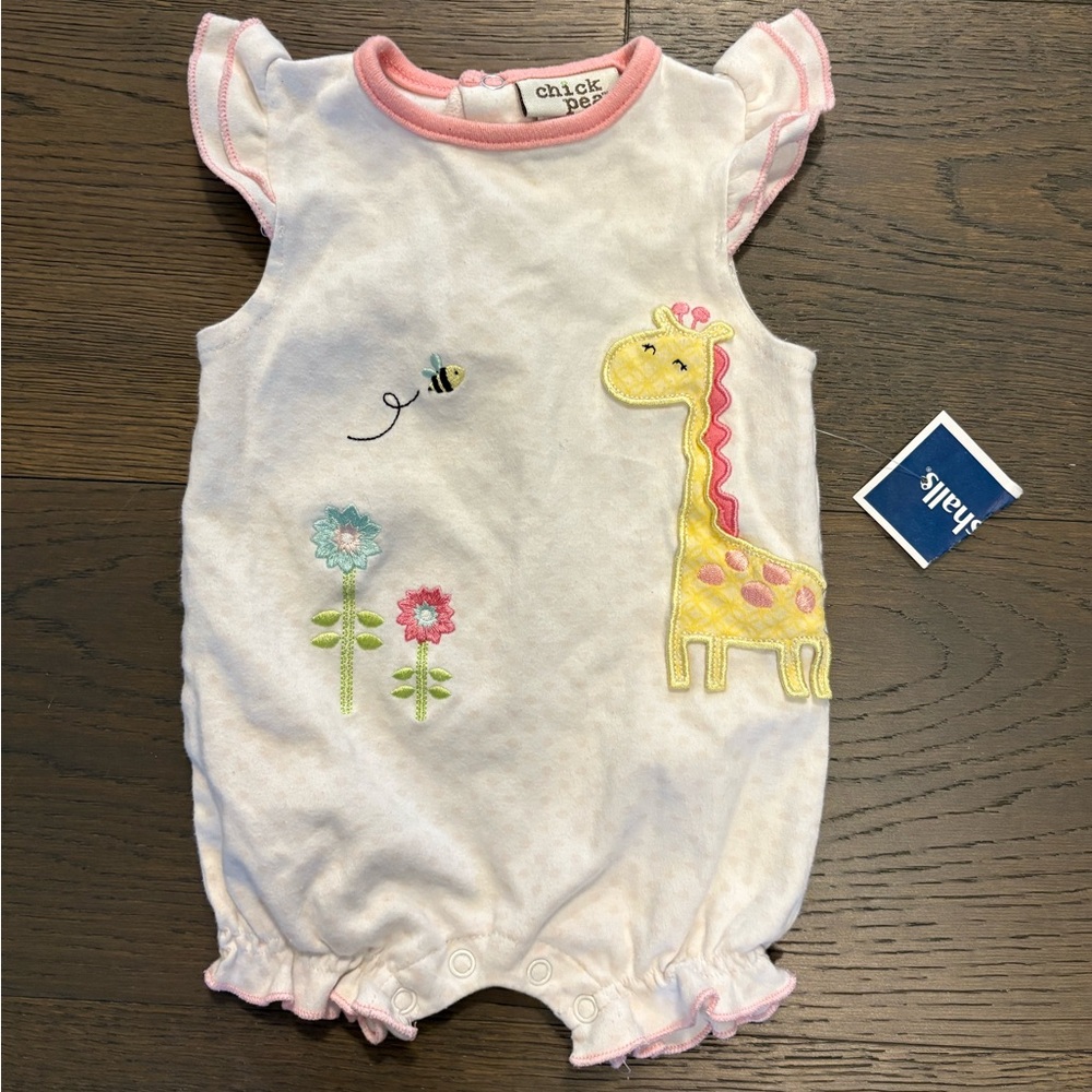 Chick pea baby girl shorts romper 0-3M NWT retail $35 usd